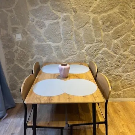 아파트 1 Bedroom - Heart Of Old *