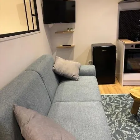 1 Bedroom - Heart Of Old 아파트 앙티브