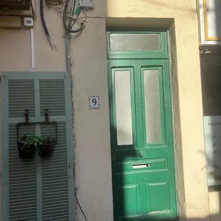 1 Bedroom - Heart Of Old *